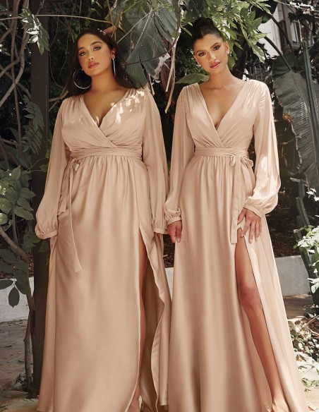 Vestido largo de fiesta satinado con manga larga acuchillada