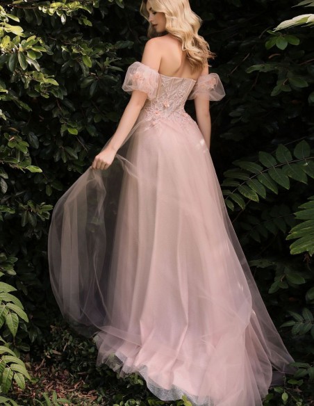 Robe longue de fête en tulle avec corset et détails floraux