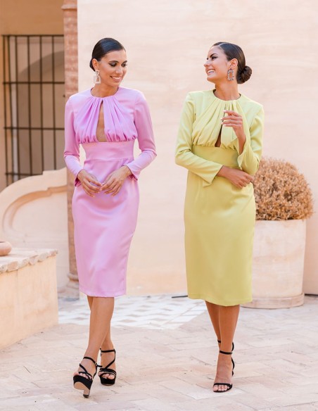 Vestido midi de fiesta con manga larga y escote lágrima