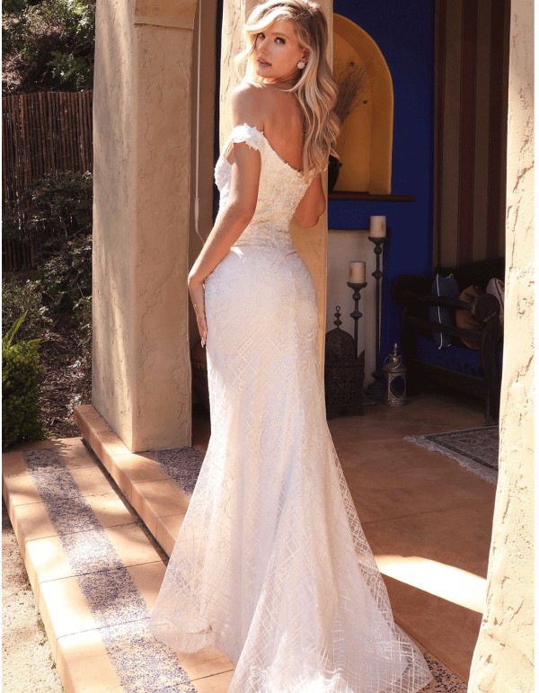 Robe de mariée coupe sirène avec encolure bandeau