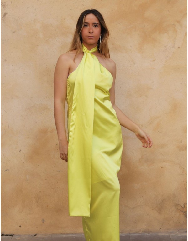 Robe de soirée midi jaune avec encolure licou