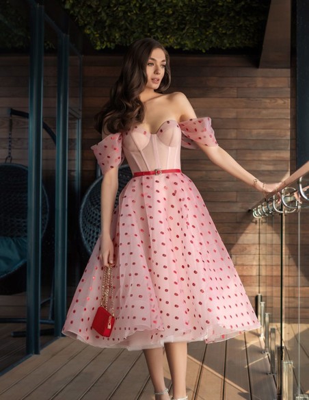 Vestido de fiesta midi de tul con detalle topos y cuerpo corsé