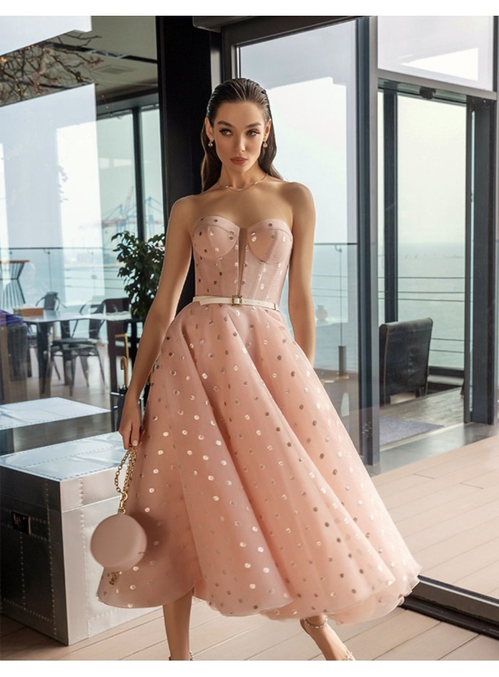 Midi dress with plumeti and sweetheart neckline