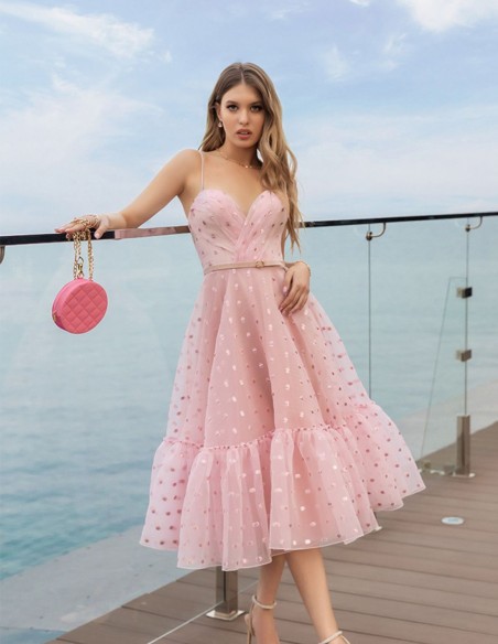 Robe midi en plumeti à volants et encolure cache-coeur