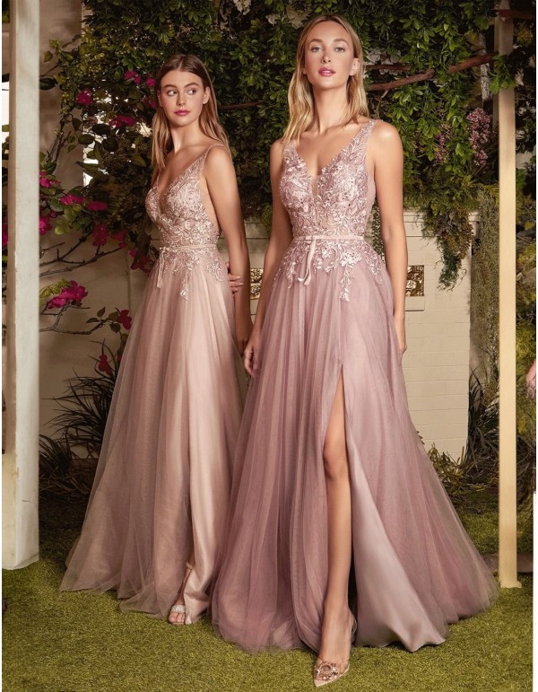 Robe longue de fête en tulle avec broderie florale