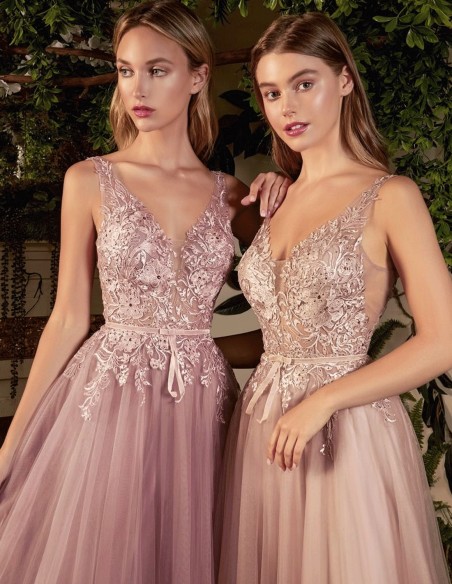 Robe longue de fête en tulle avec broderie florale