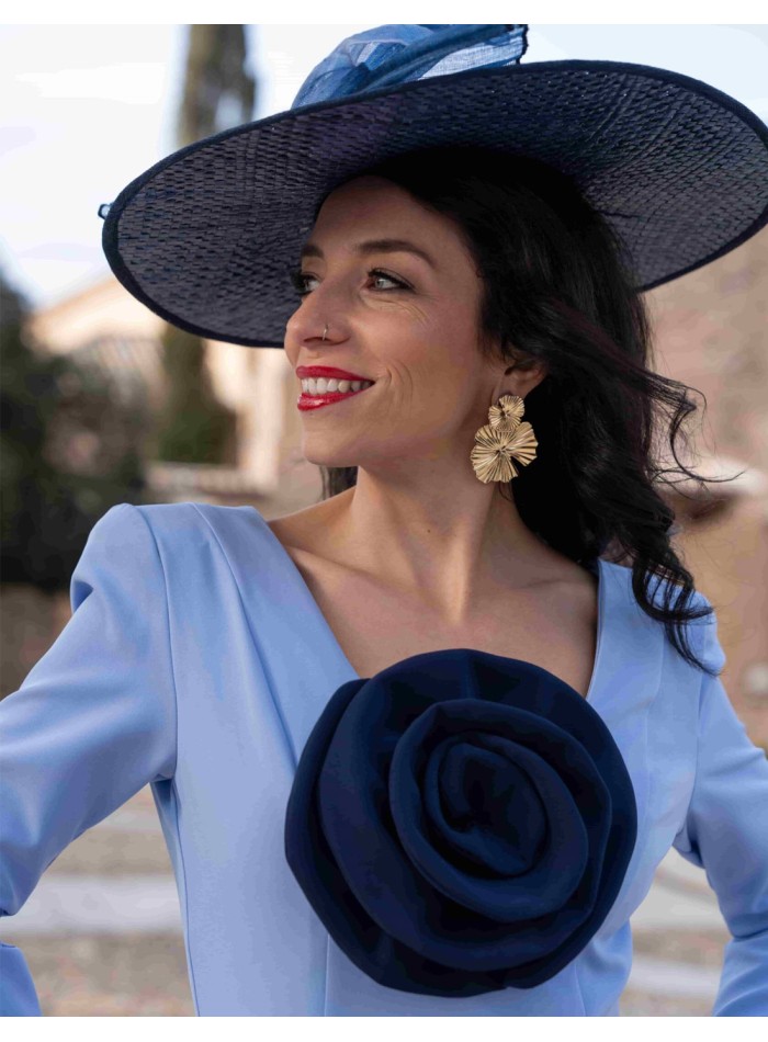 Midi party dress with maxi flower brooch blue