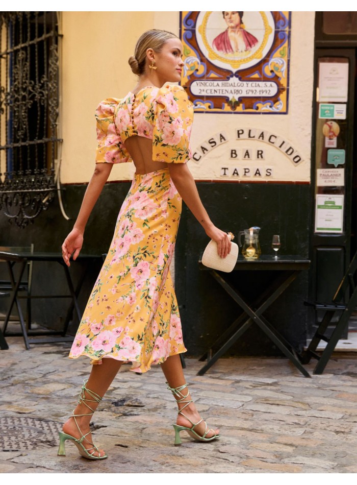 Vestido de fiesta midi con estampado floral y manga corta abullonada amarillo