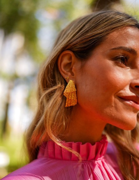 Vestido midi de fiesta plisado con manga corta abullonada