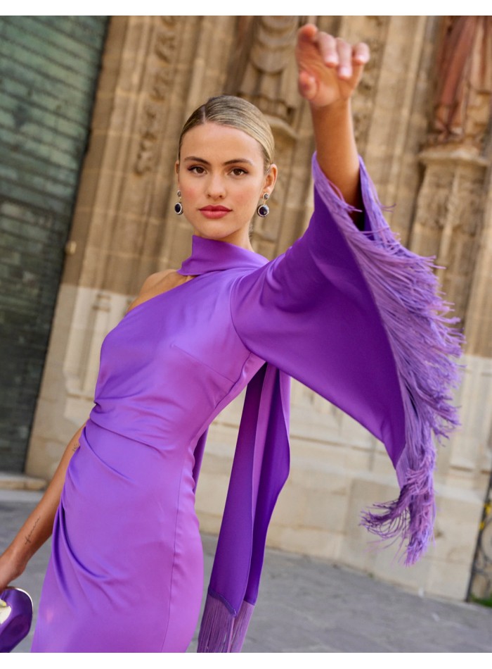 Robe de soirée midi avec une manche et des franges