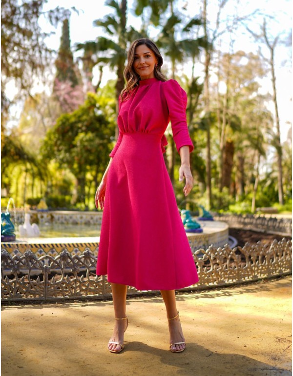 Vestido midi de fiesta de manga francesa con falda de vuelo