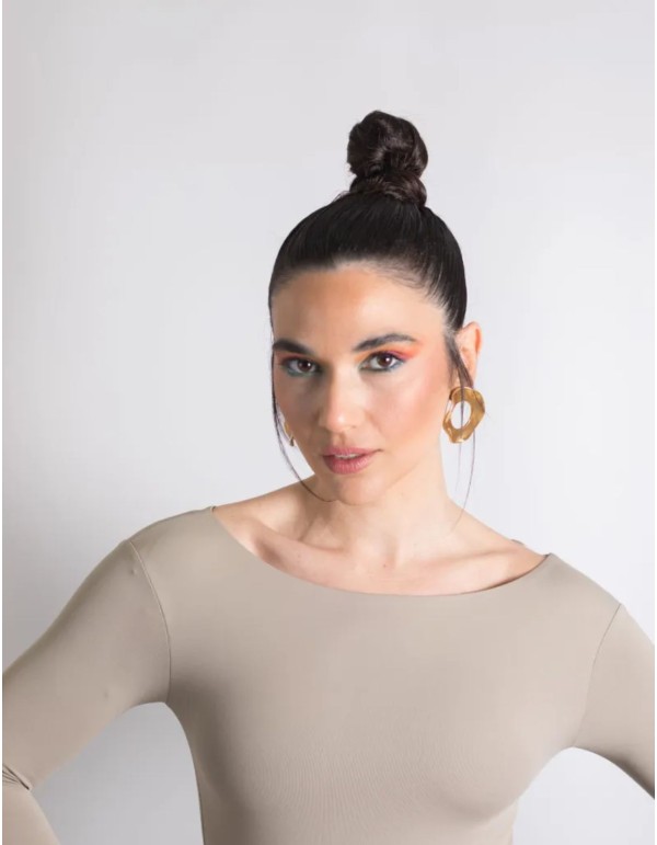 Gold plated circular wavy maxi party earrings 2