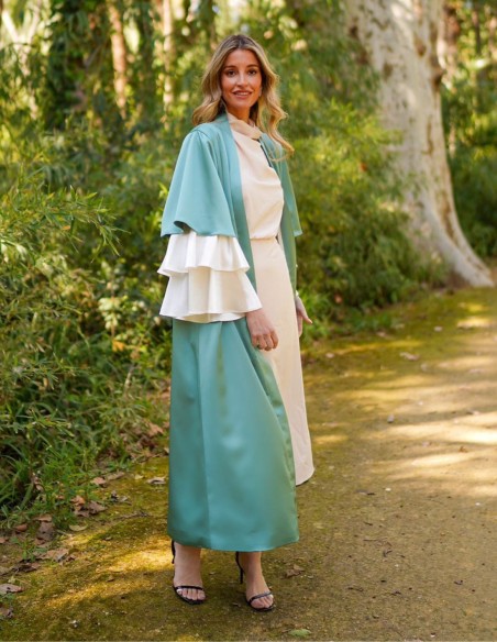 Long party kimono with maxi ruffles on the sleeves