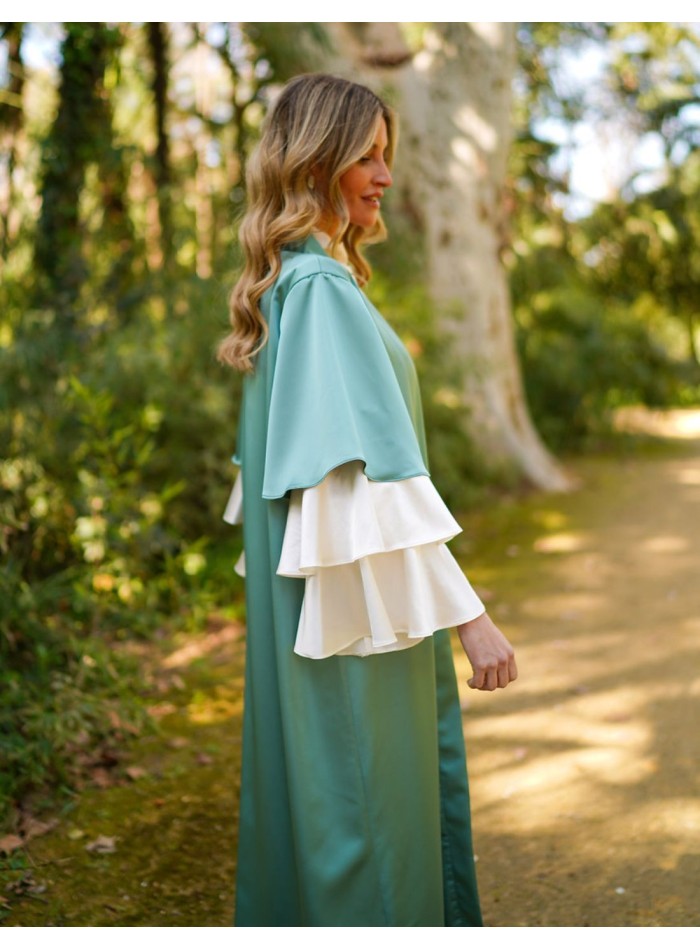 Long party kimono with maxi ruffles on the sleeves