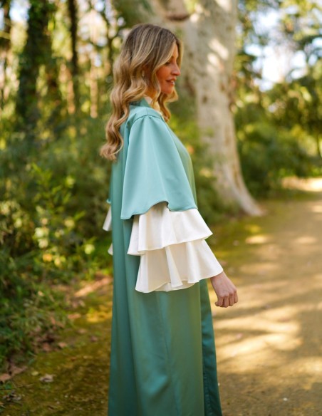 Long party kimono with maxi ruffles on the sleeves