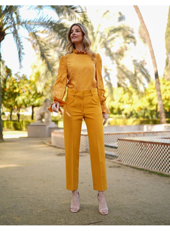Long party pants with straight cut and darts