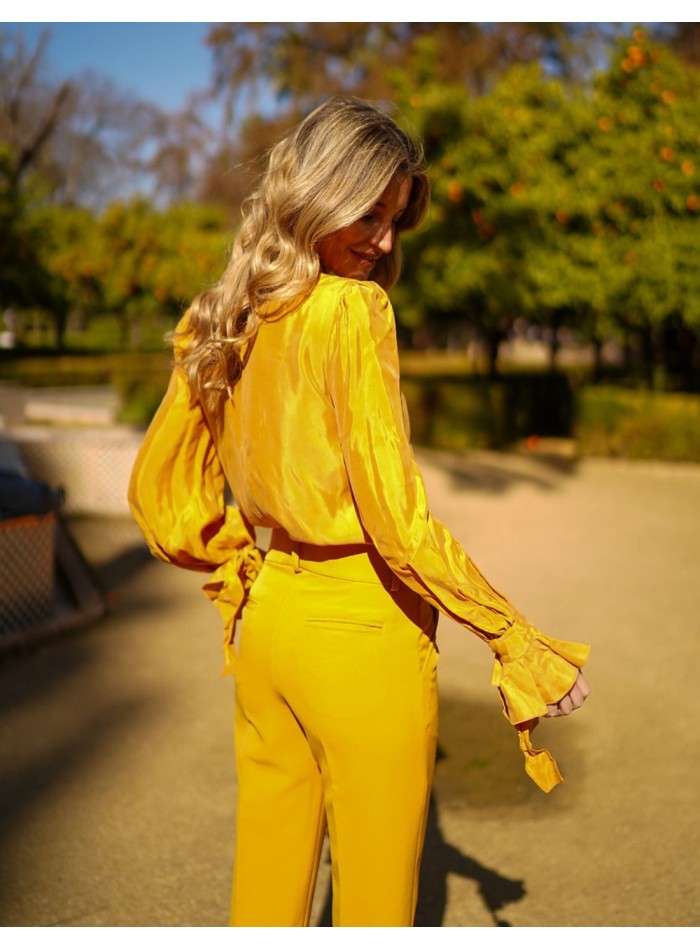 Long party pants with straight cut and darts