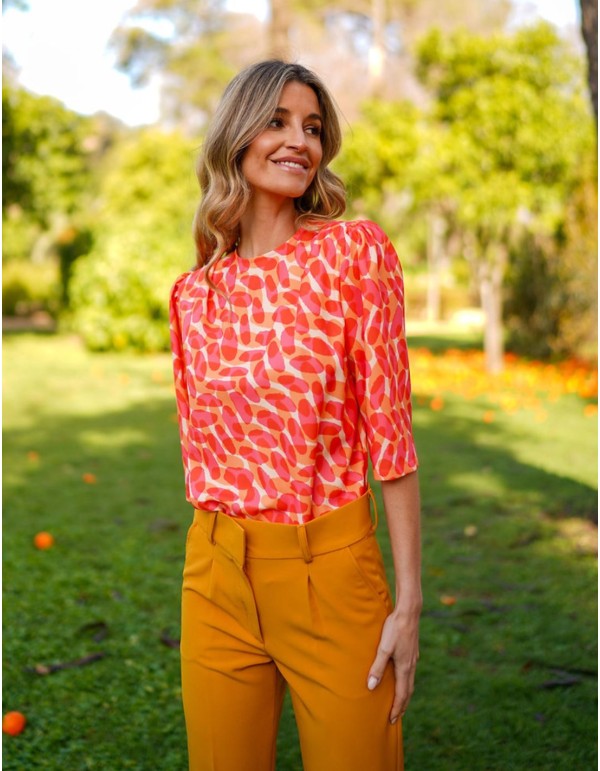 Party blouse with printed fabric and french sleeves