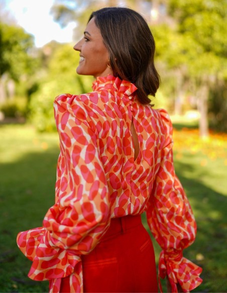 Long sleeve printed party blouse with lacing