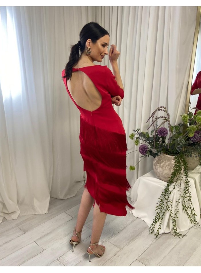 Vestido midi de flecos con escote barco y manga...