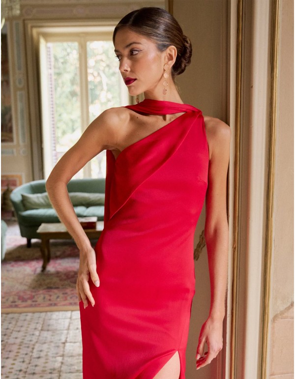 Vestido de fiesta largo con detalle capa y espalda de tiras cruzadas