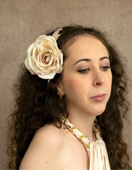 Serre-tête maxi fleur rose ivoire avec base dorée