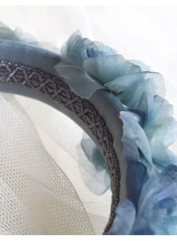 Diadema de flores de organza azules y turquesas