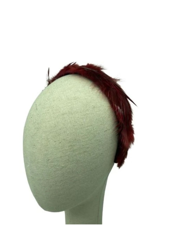 Velvet headband with natural feathers