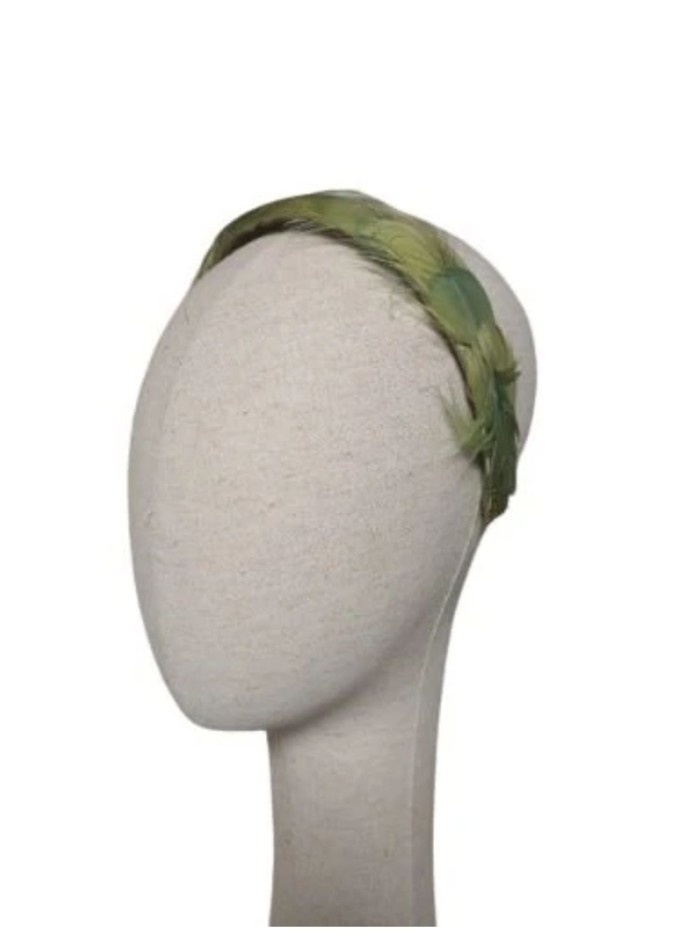 Velvet headband with natural feathers
