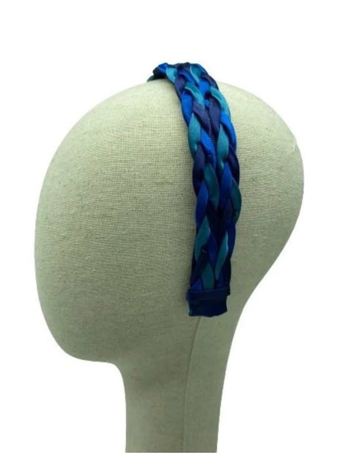 Diadema trenzada doble con apliques joya a color