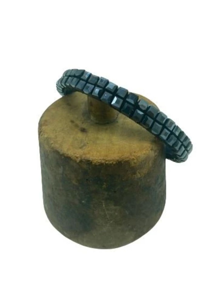 Party headband with stones