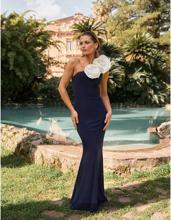 Long knitted party dress with maxi flower details