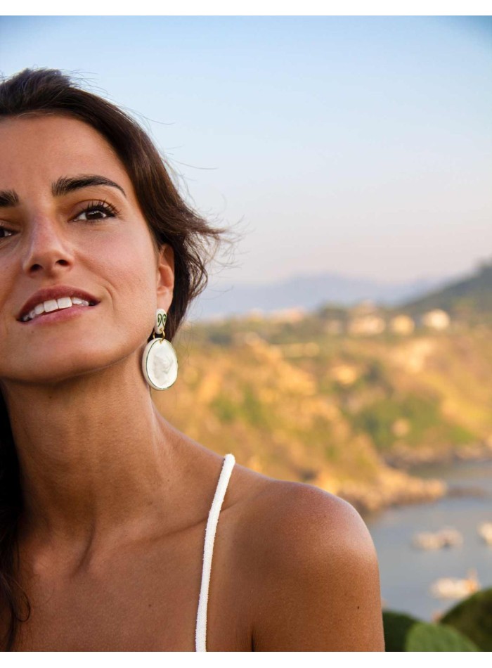 Pendientes medalla largos con cerámica esmaltada