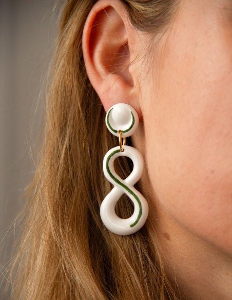 Green enamelled ceramic infinity long earrings