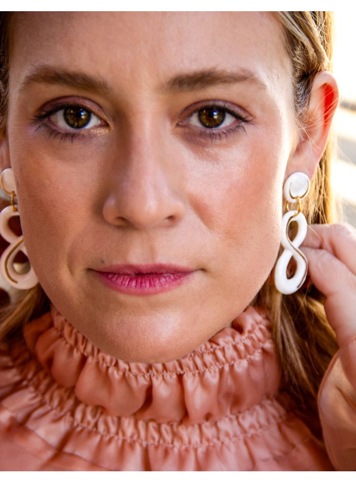 Boucle d'oreilles longue en porcelaine et...