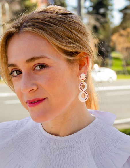 Boucle d'oreilles infini en porcelaine céramique rouge