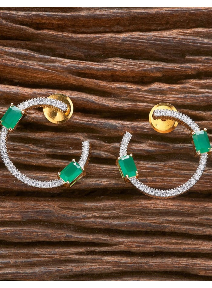 Circular party earrings with zirconia and stone