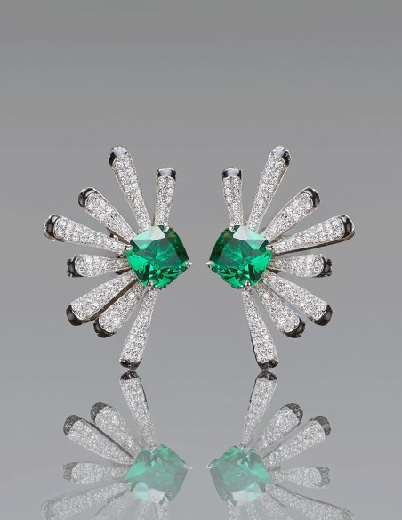 Party earrings with half sun shape and zirconias