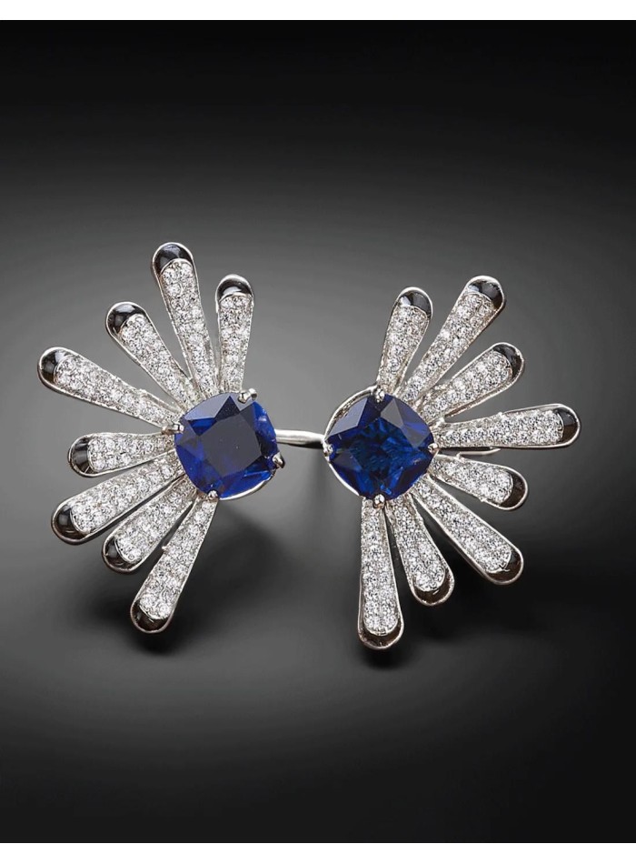 Party earrings with half sun shape and zirconias