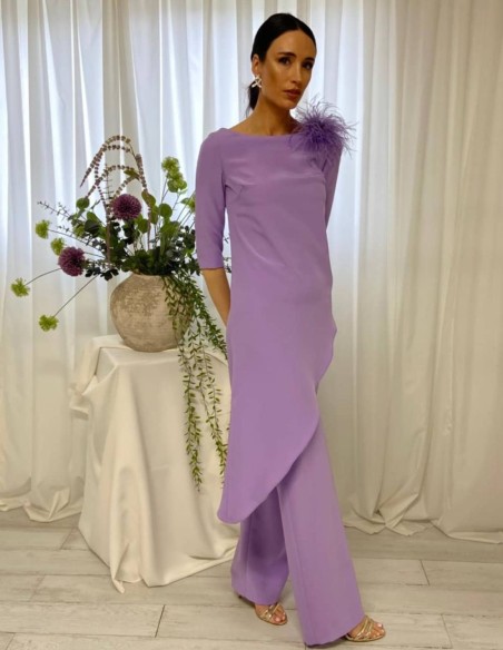 Asymmetrical blouse with brooch and long pants set