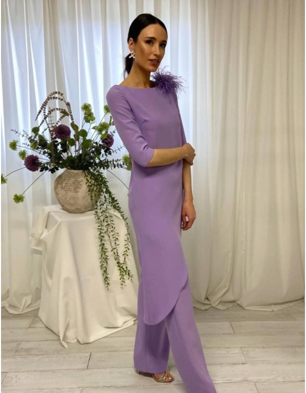 Asymmetrical blouse with brooch and long pants set 2