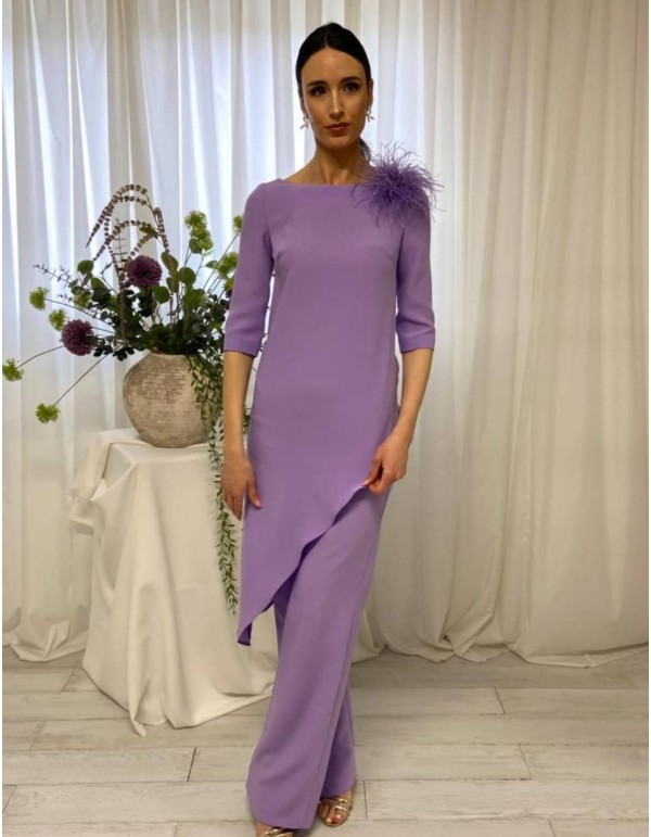 Asymmetrical blouse with brooch and long pants set