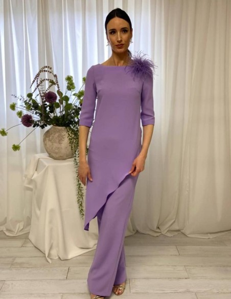 Asymmetrical blouse with brooch and long pants set