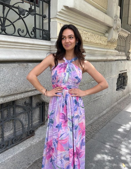Vestido de fiesta largo estampado con cuello halter