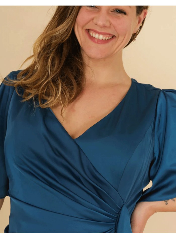 vestido de fiesta largo de satén con escote en...