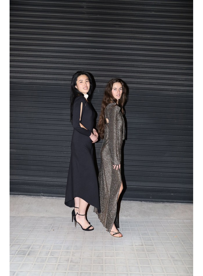 Vestido de fiesta largo dorado con brillo y...