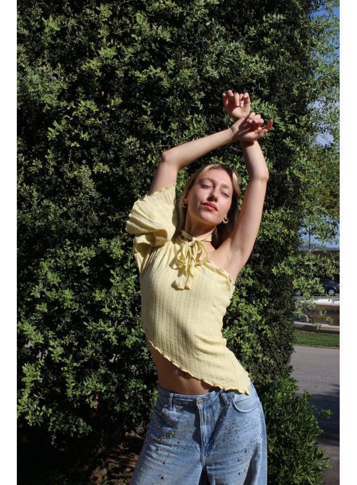 Top de fête jaune à encolure asymétrique et...