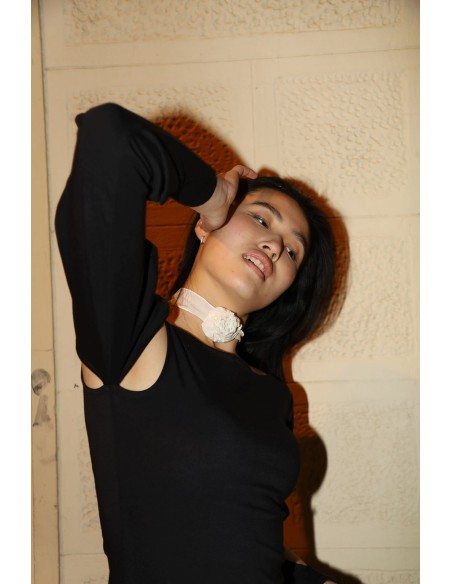 Party choker with ecru floral embellishment