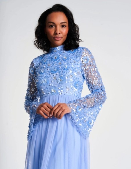 Robe longue de fête à manches longues brodée de sequins bleus