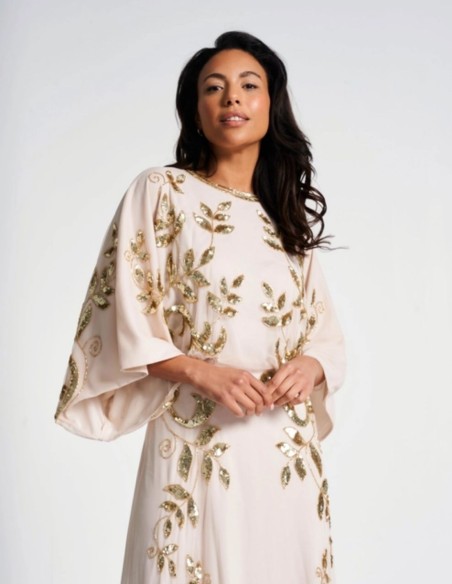 Robe longue de fête avec feuilles de Sequin doré